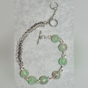 Green and crimson glass chain bracelet BC-12-003